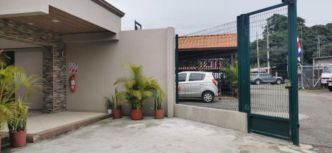 Apartamento H Gonzalez 14 Apartamento Alajuela Exterior foto